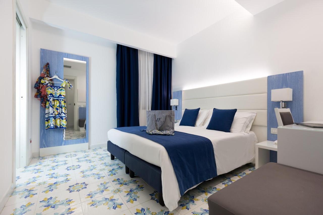 Hotel Giosue' A Mare Sorrento 4*