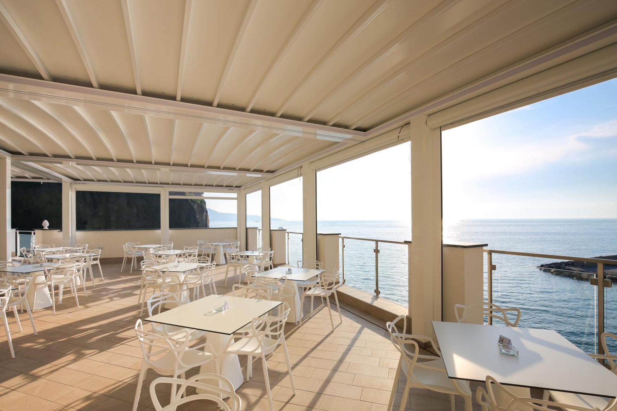 Giosue' A Mare Sorrento Hotel Meta
