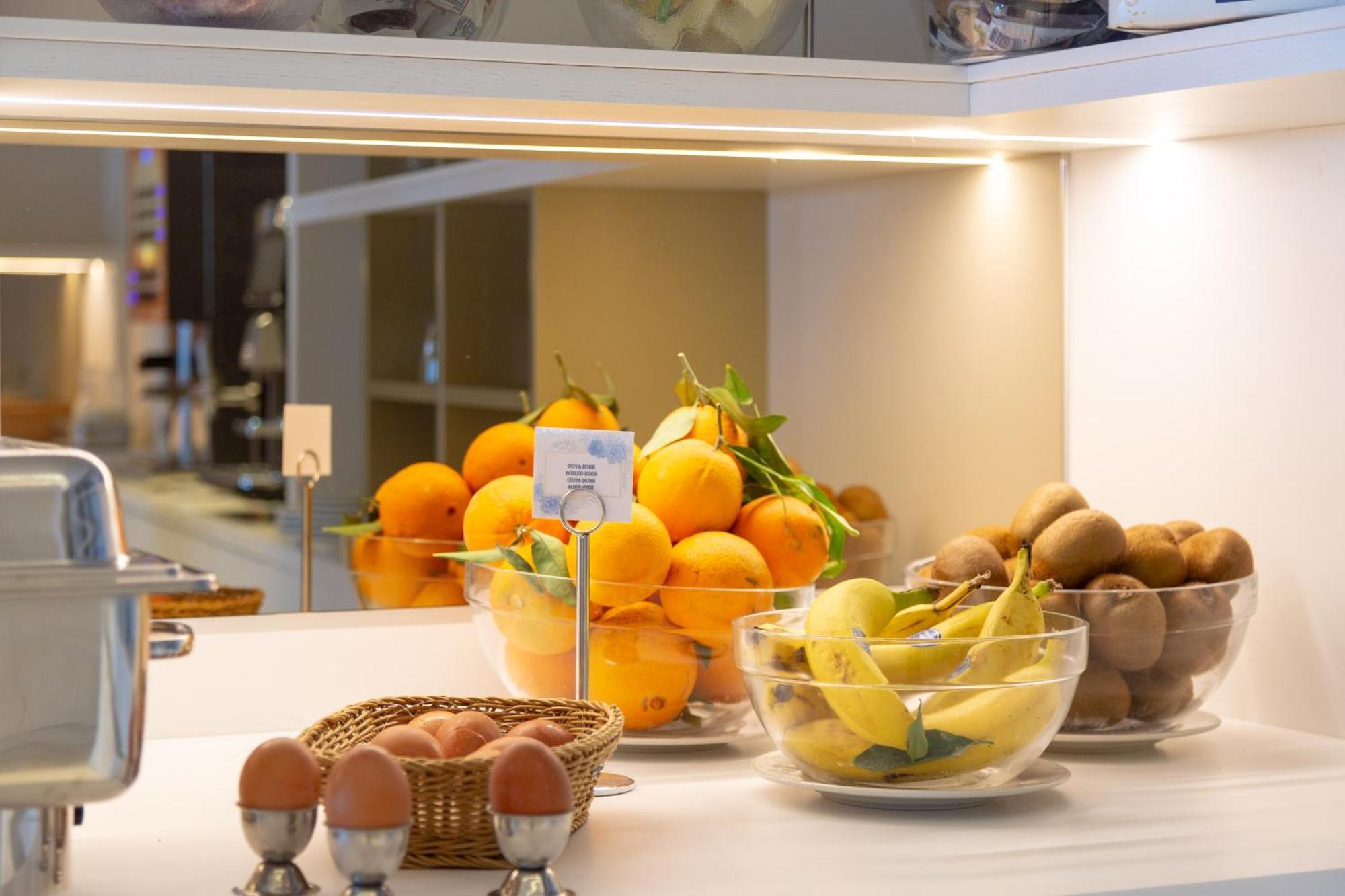 Giosue' A Mare Sorrento Hotel 4*