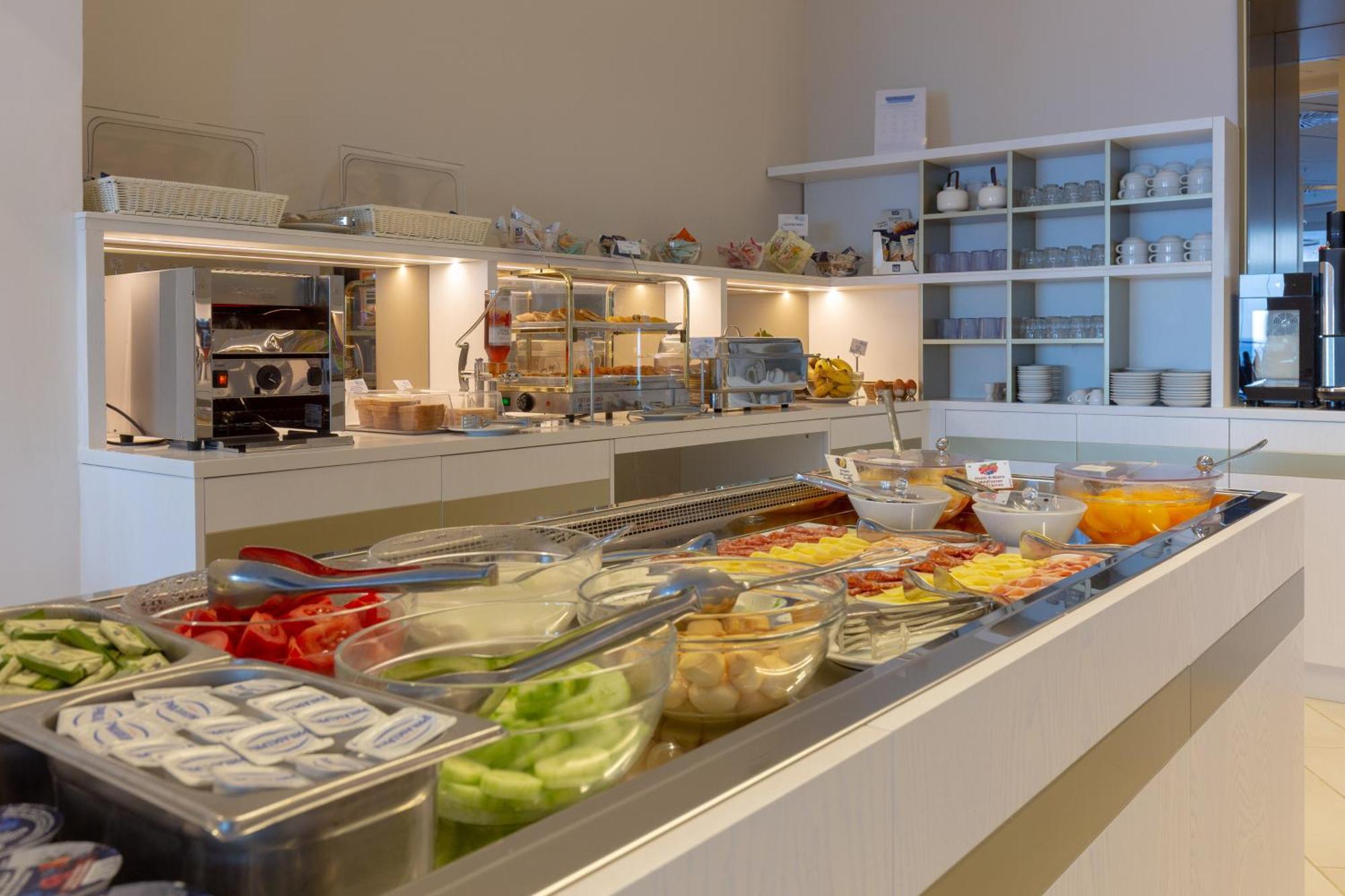 Hotel Giosue' A Mare Sorrento 4*
